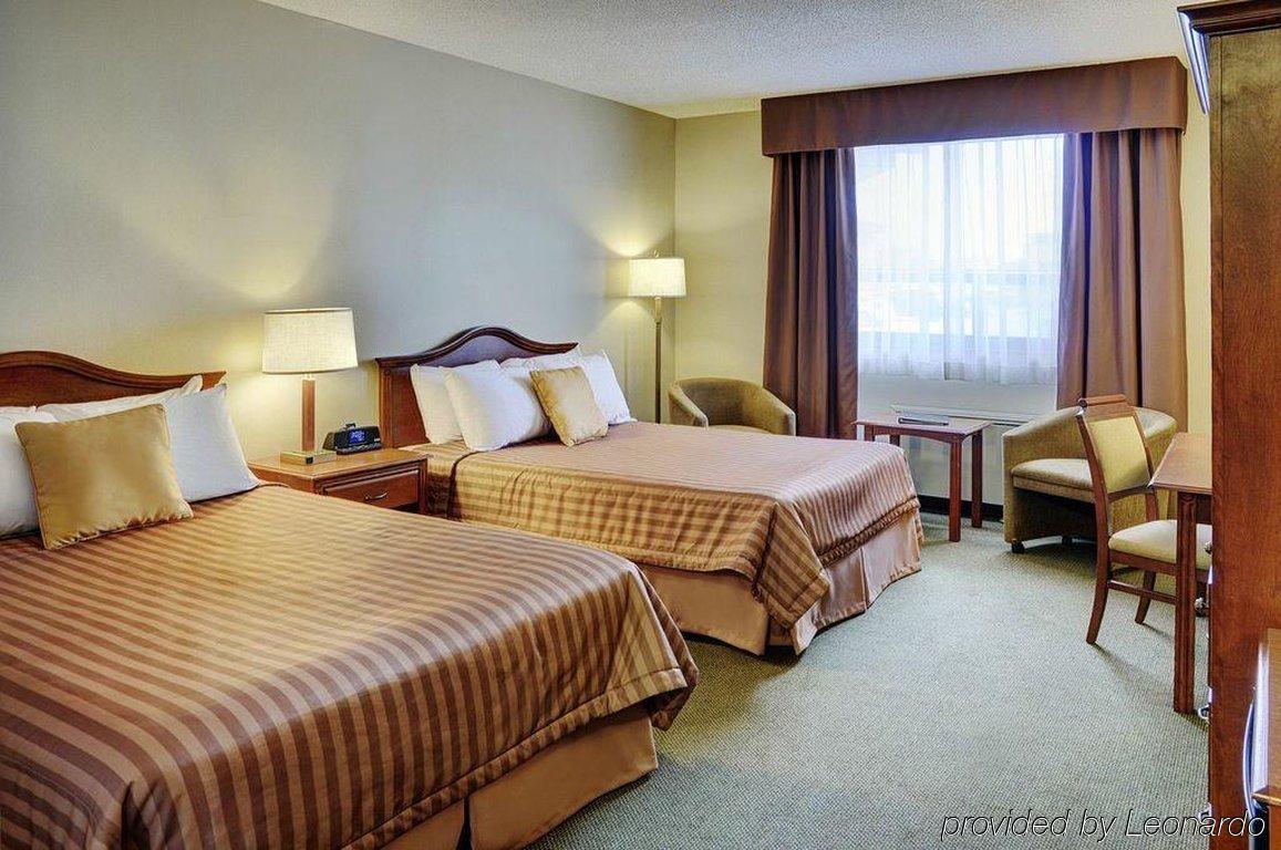 Travelway Inn Съдбъри Екстериор снимка