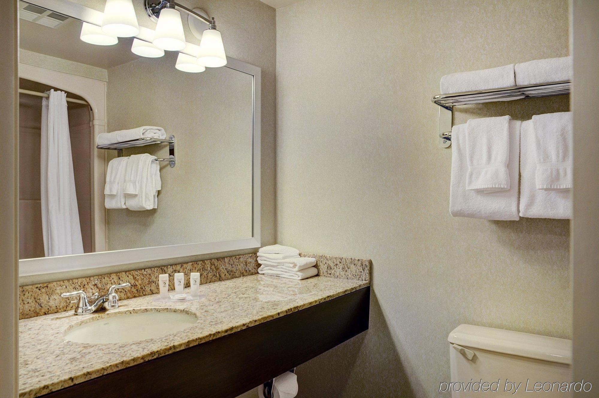 Travelway Inn Съдбъри Екстериор снимка