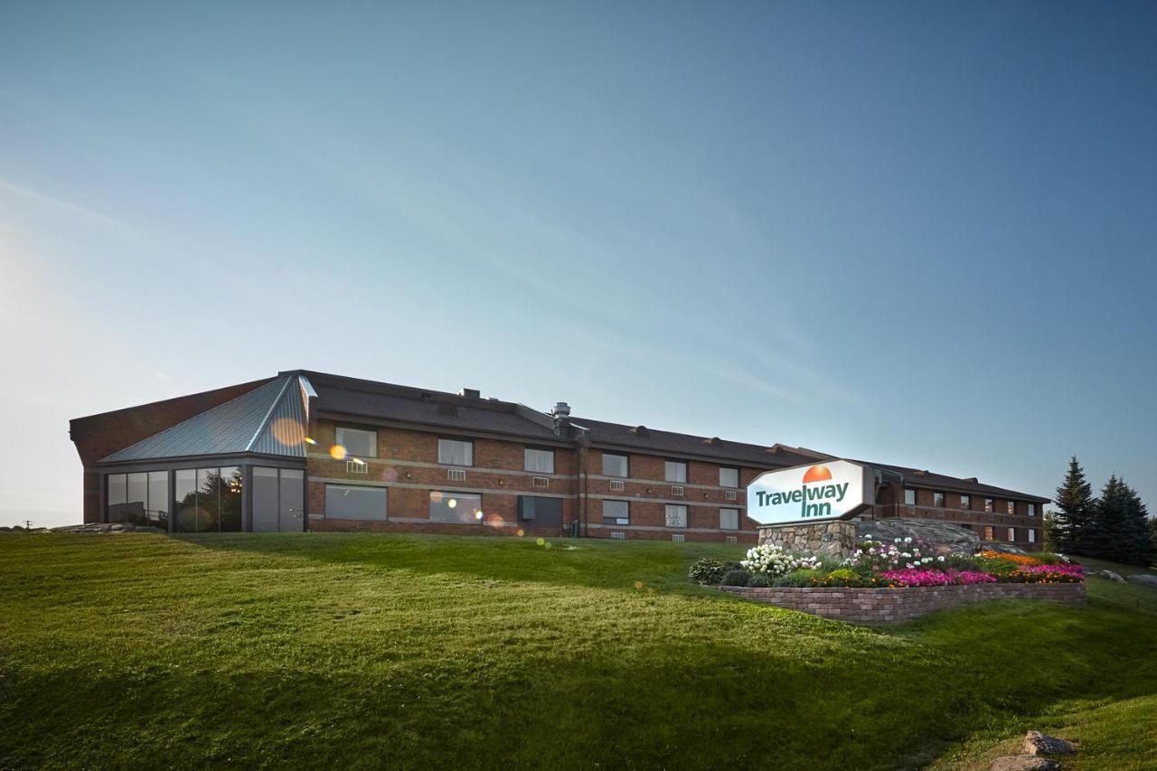 Travelway Inn Съдбъри Екстериор снимка