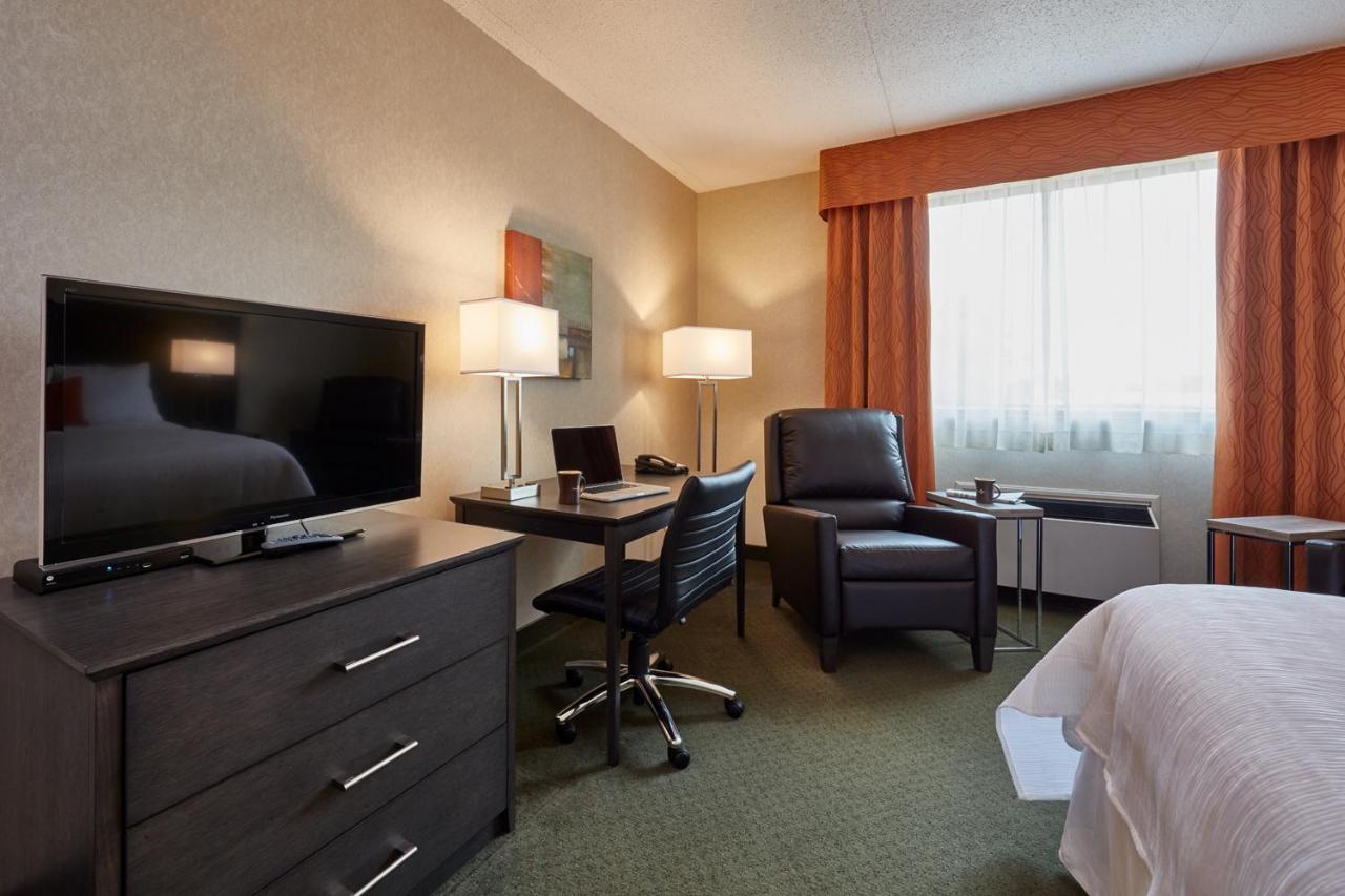 Travelway Inn Съдбъри Екстериор снимка